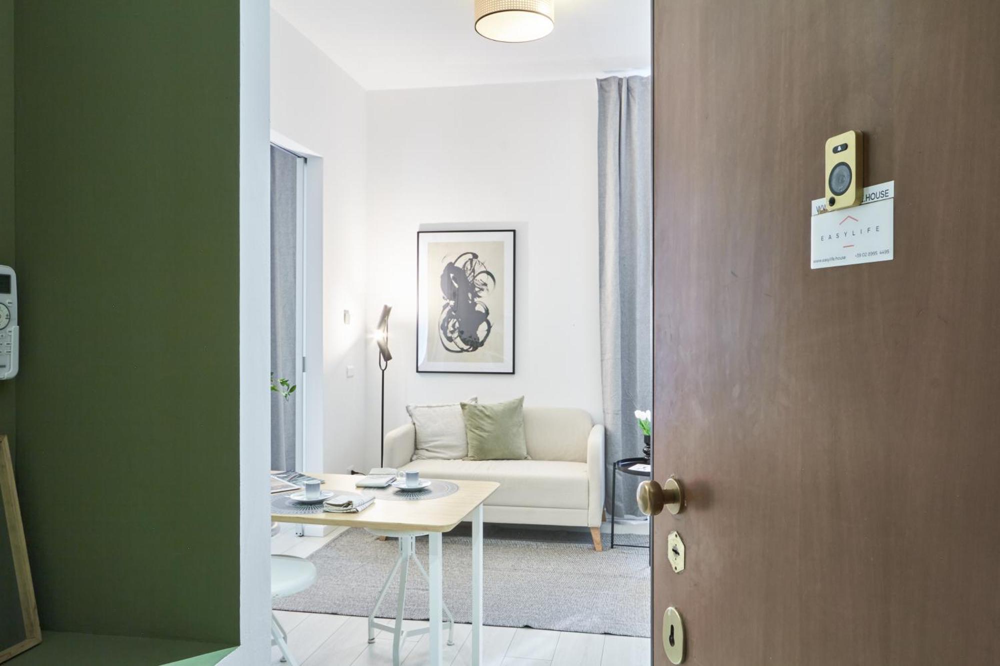Elegante Appartamento Minimal Dai Tocchi Botanici Milão Exterior foto